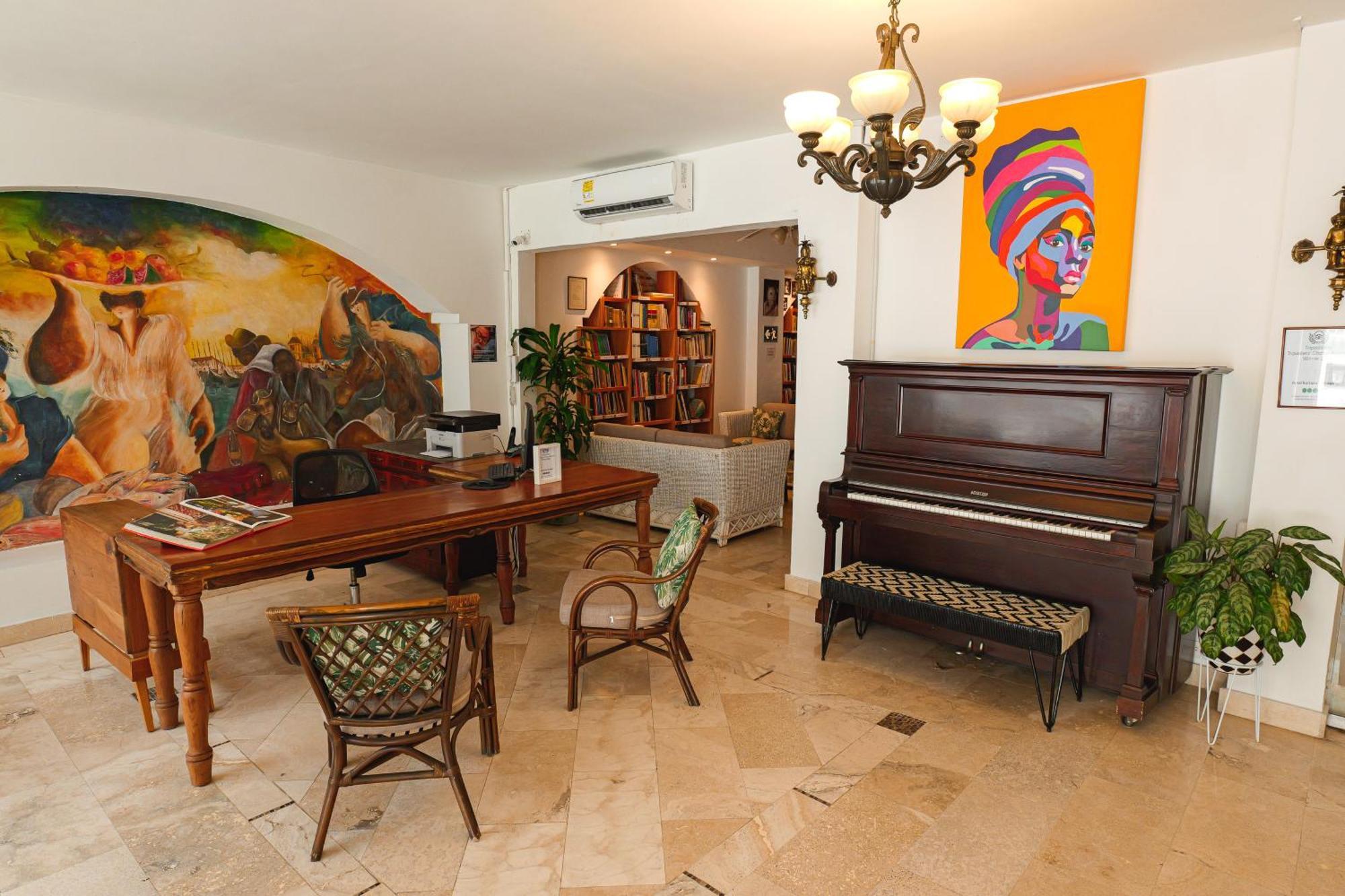 Hotel Kartaxa Cartagena Dış mekan fotoğraf